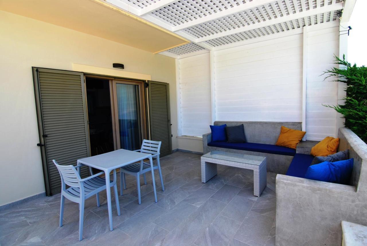 סבורונטה Cypress Garden Villas מראה חיצוני תמונה