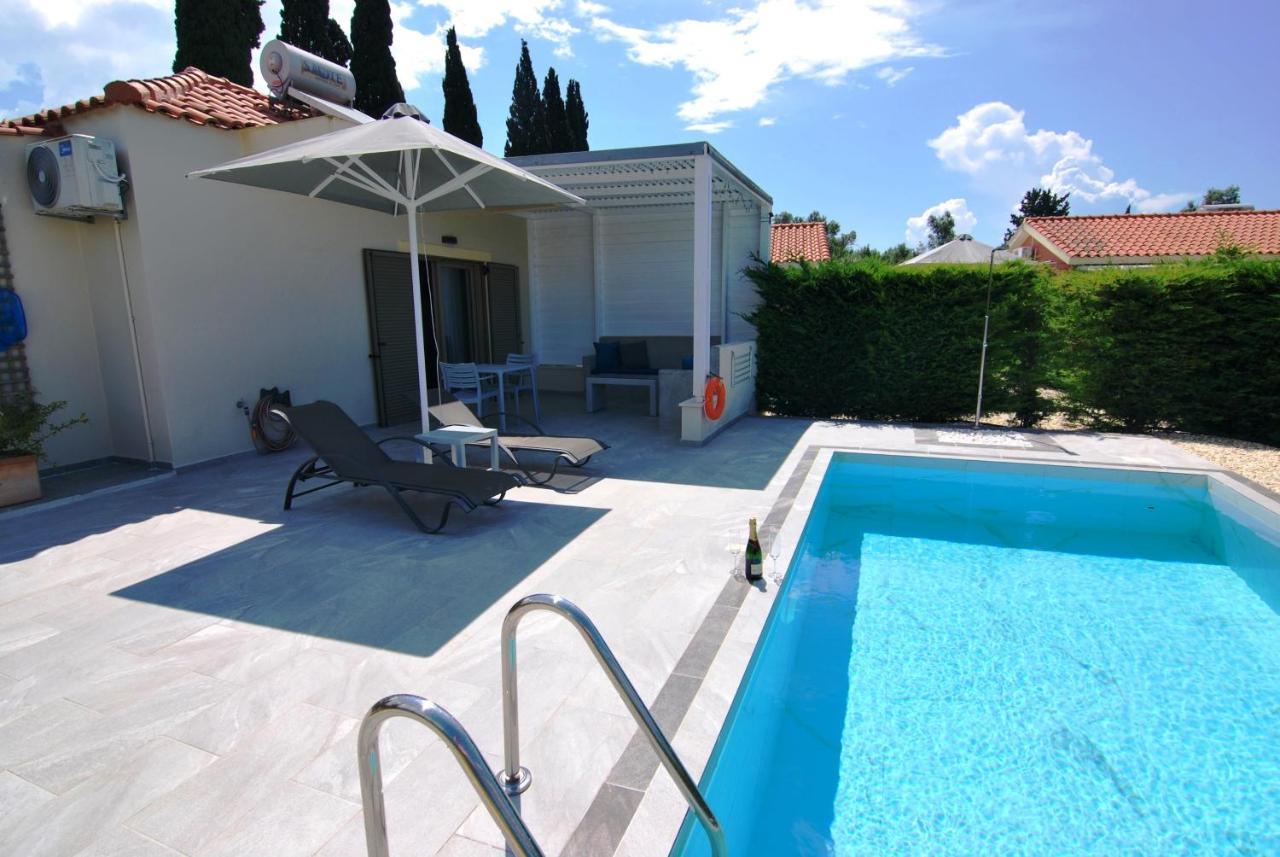 סבורונטה Cypress Garden Villas מראה חיצוני תמונה